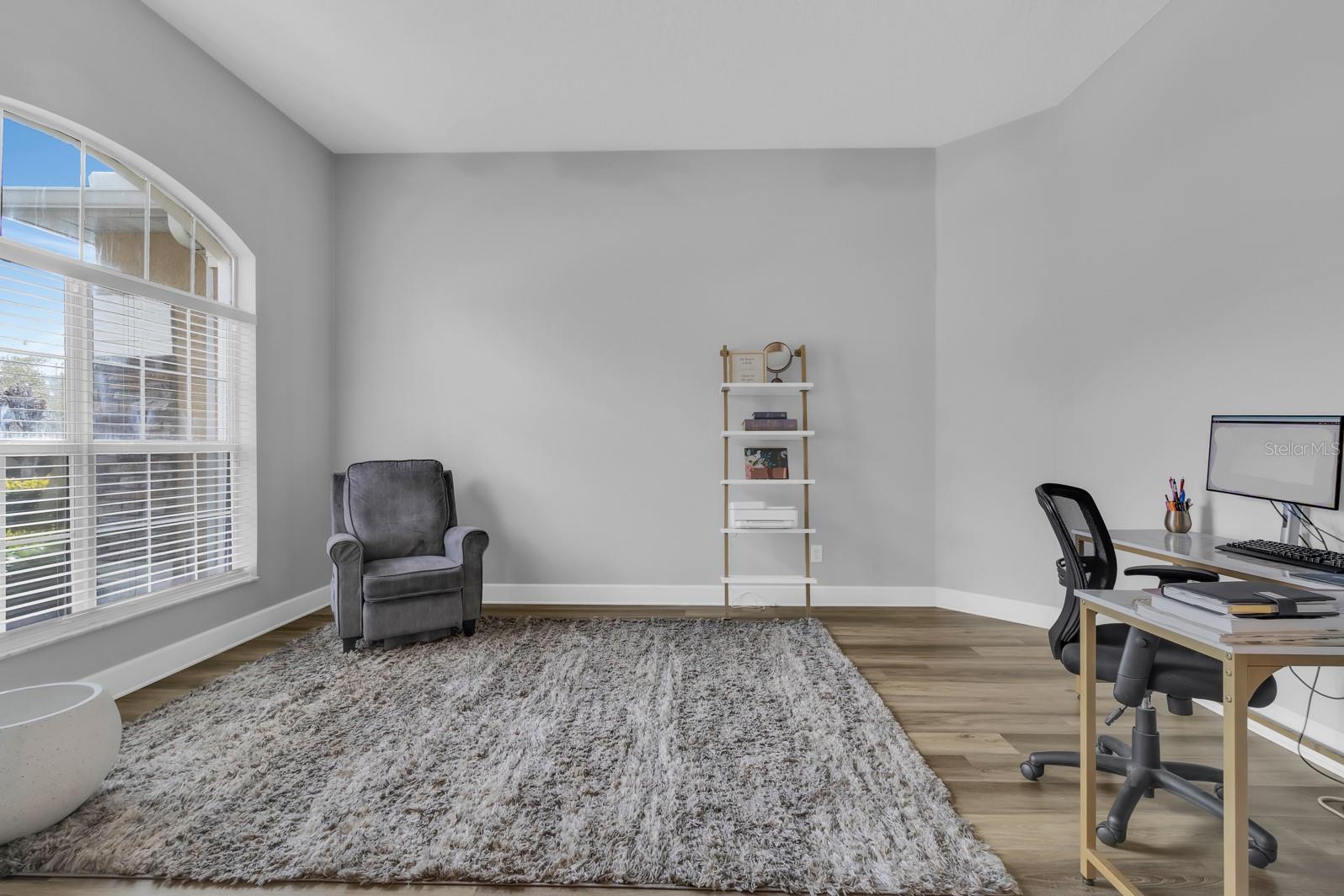 Image 10 of 48 For 756 Rock Creek Street