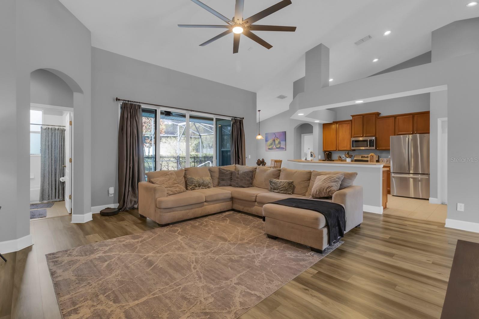 Image 19 of 48 For 756 Rock Creek Street