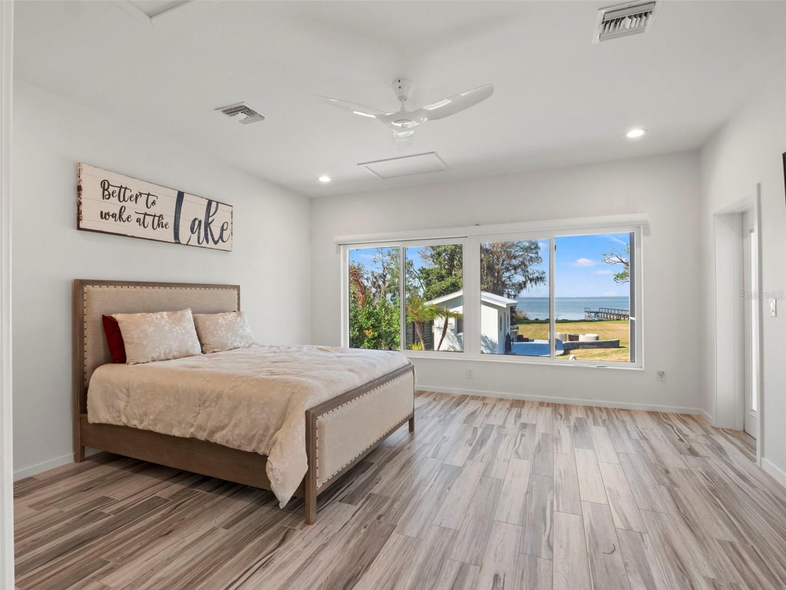 Listing photo id 39 for 1021 Temple Grove Place