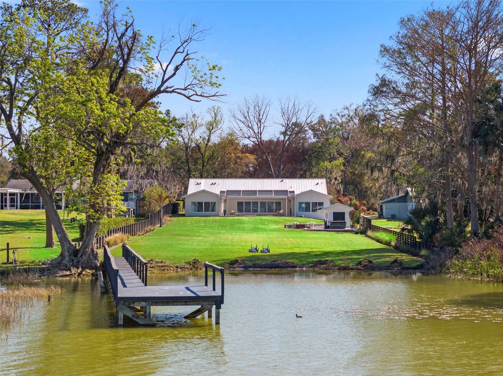 Listing photo id 51 for 1021 Temple Grove Place