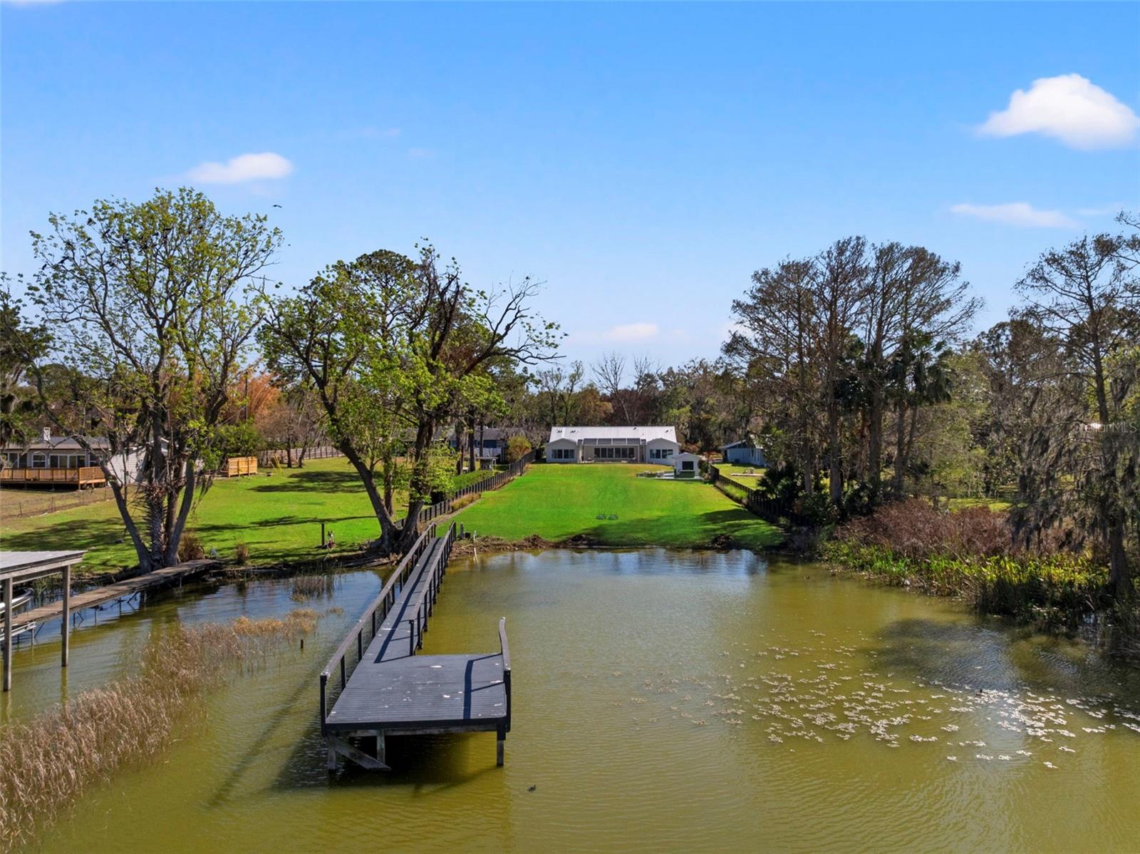 Listing photo id 56 for 1021 Temple Grove Place