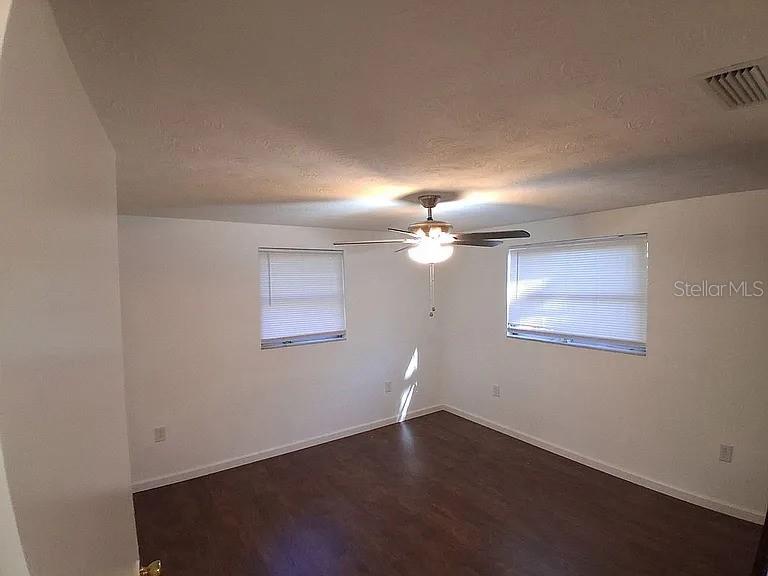 Image 14 of 18 For 6819 Parkside Drive