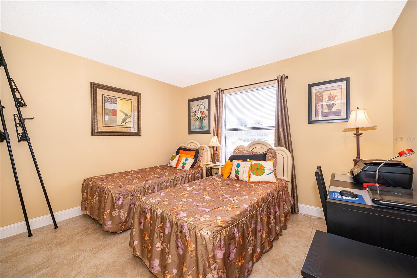 Image 8 of 15 For 2123 St Marteen Court