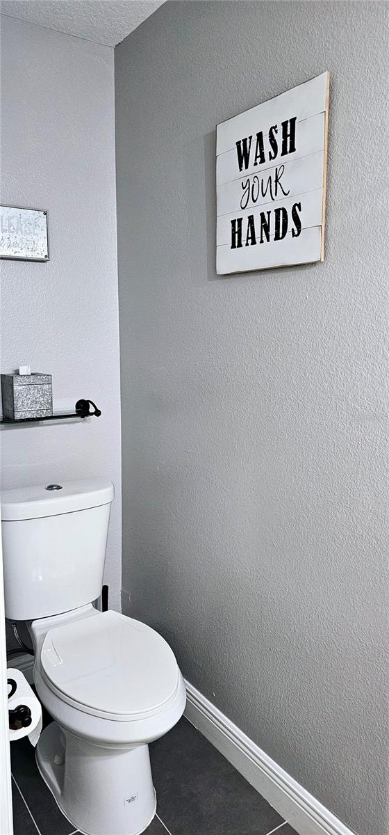 Image 28 of 82 For 1147 Delaney Avenue 2