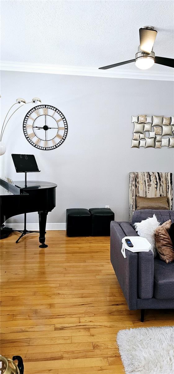 Image 36 of 82 For 1147 Delaney Avenue 2