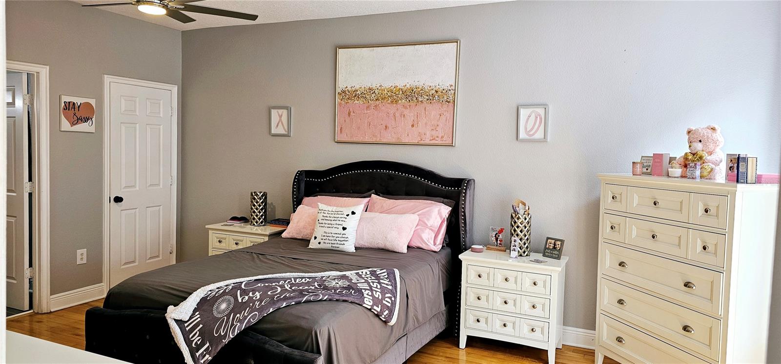 Image 42 of 82 For 1147 Delaney Avenue 2