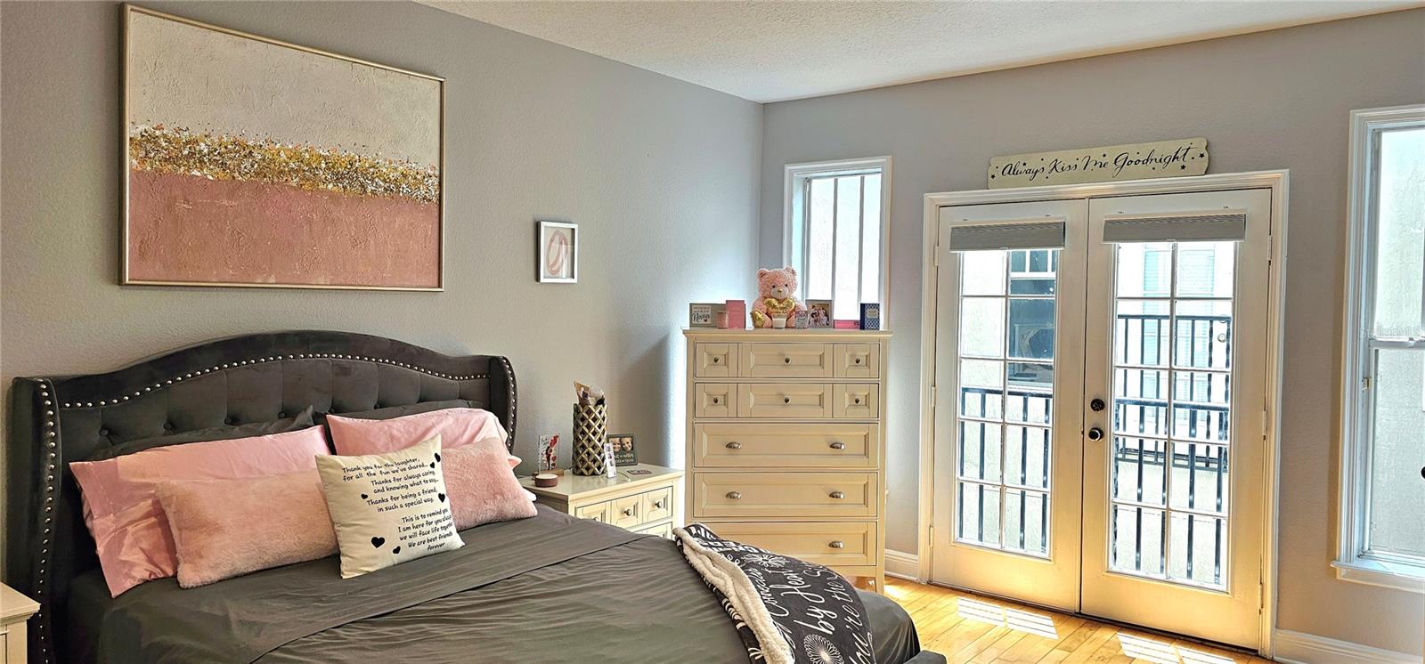 Image 44 of 82 For 1147 Delaney Avenue 2