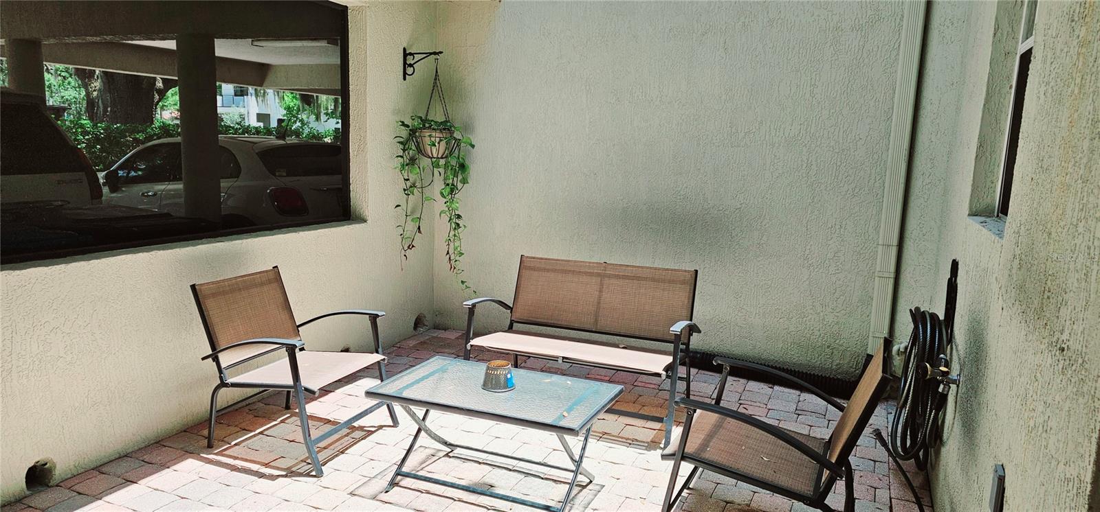 Image 5 of 82 For 1147 Delaney Avenue 2