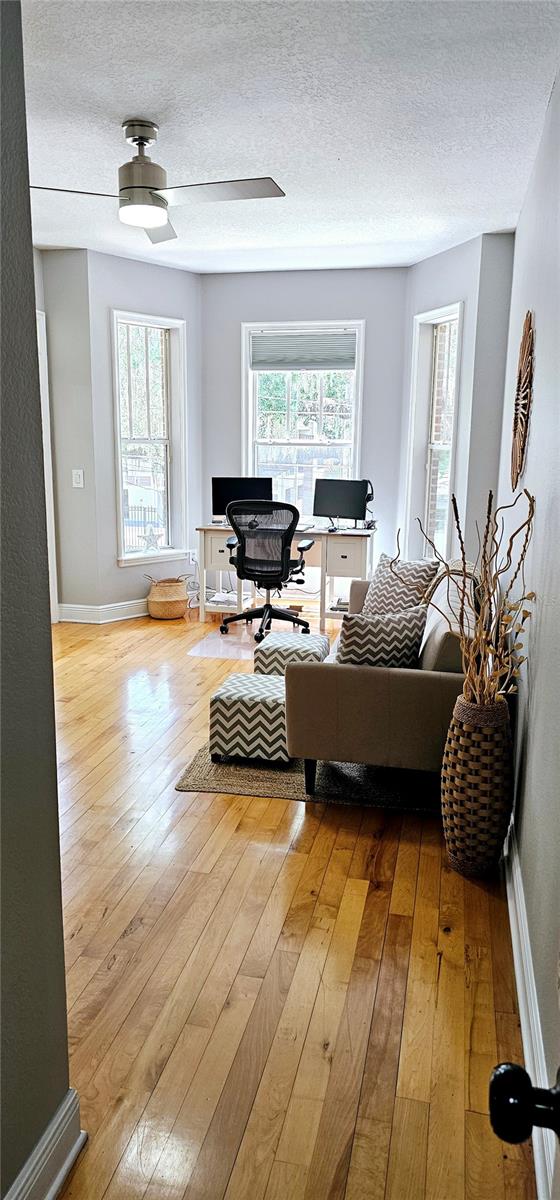 Image 55 of 82 For 1147 Delaney Avenue 2