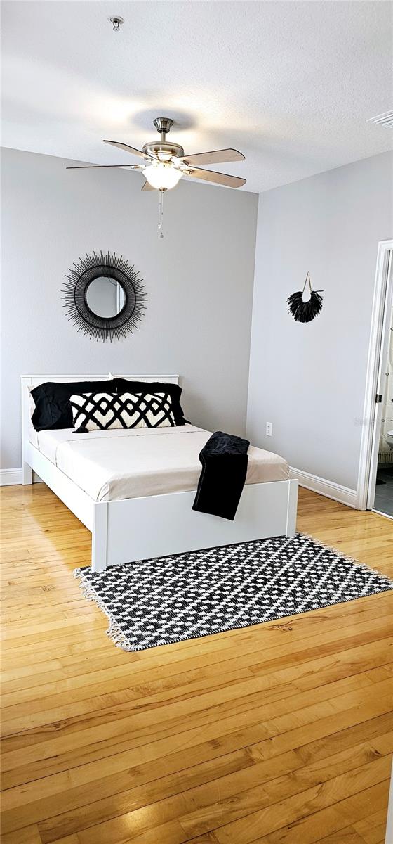 Image 63 of 82 For 1147 Delaney Avenue 2