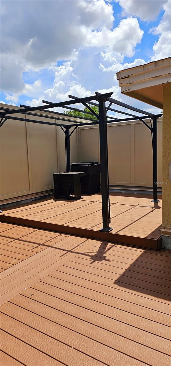 Image 77 of 82 For 1147 Delaney Avenue 2