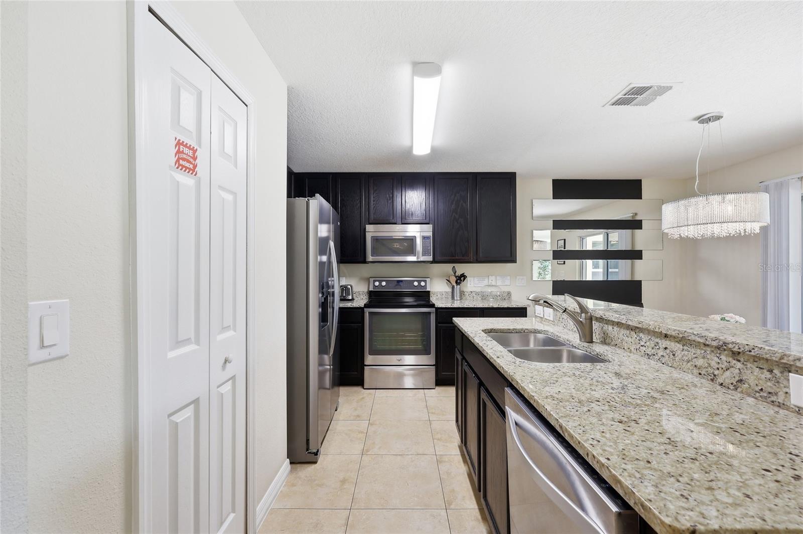 Image 13 of 41 For 2620 Santosh Cove