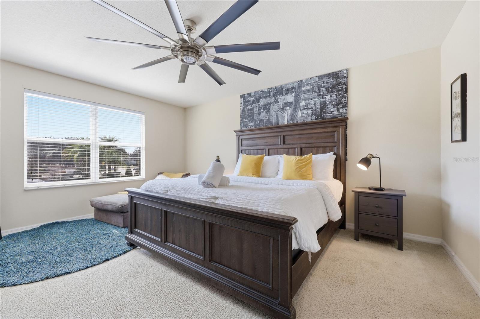 Image 25 of 41 For 2620 Santosh Cove