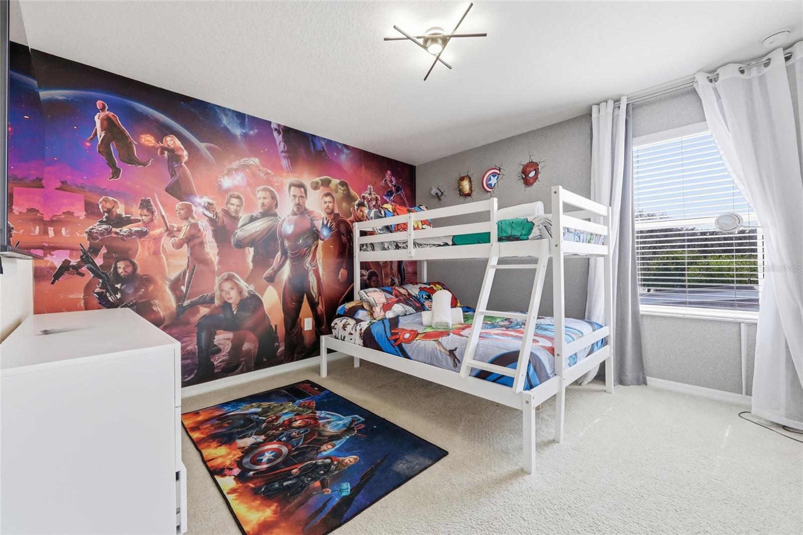 Image 31 of 41 For 2620 Santosh Cove