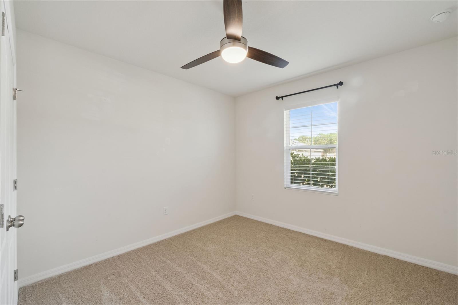 Image 24 of 47 For 866 Baylor Drive