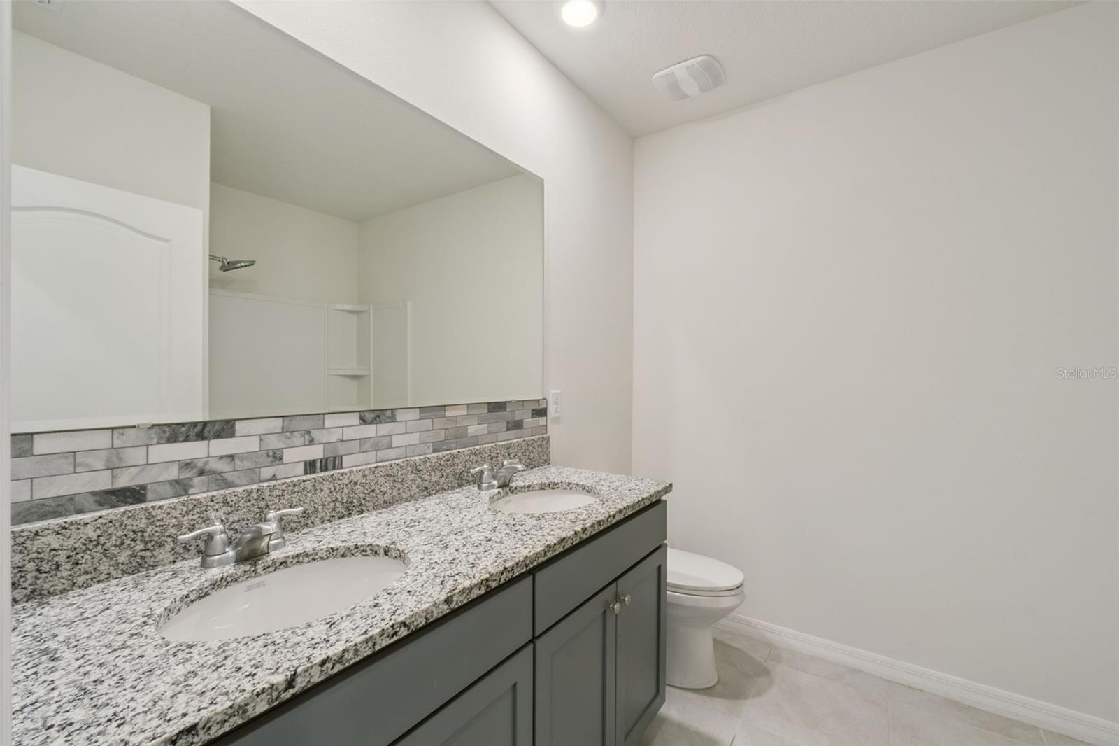 Image 34 of 47 For 866 Baylor Drive