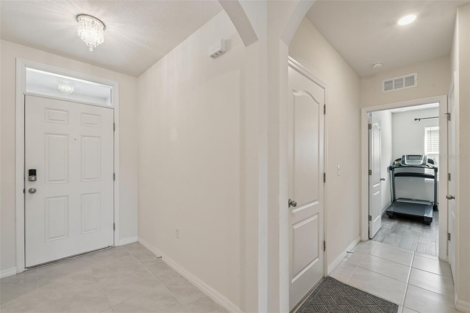 Image 37 of 47 For 866 Baylor Drive