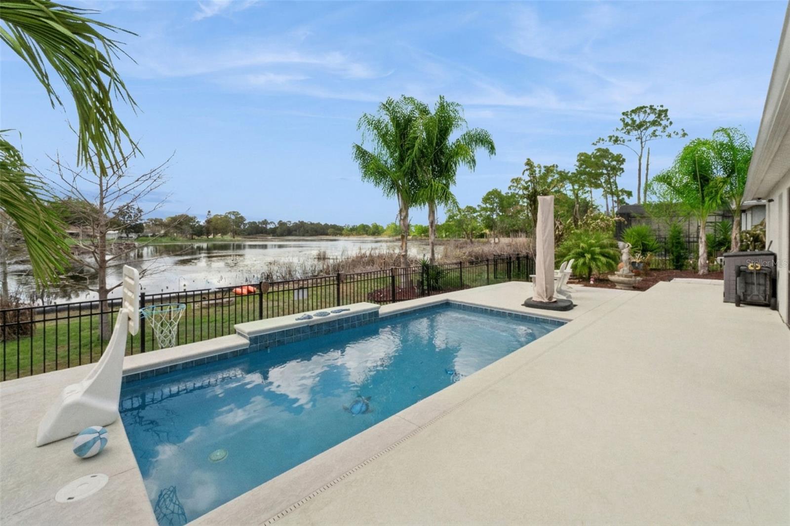 Image 4 of 47 For 866 Baylor Drive