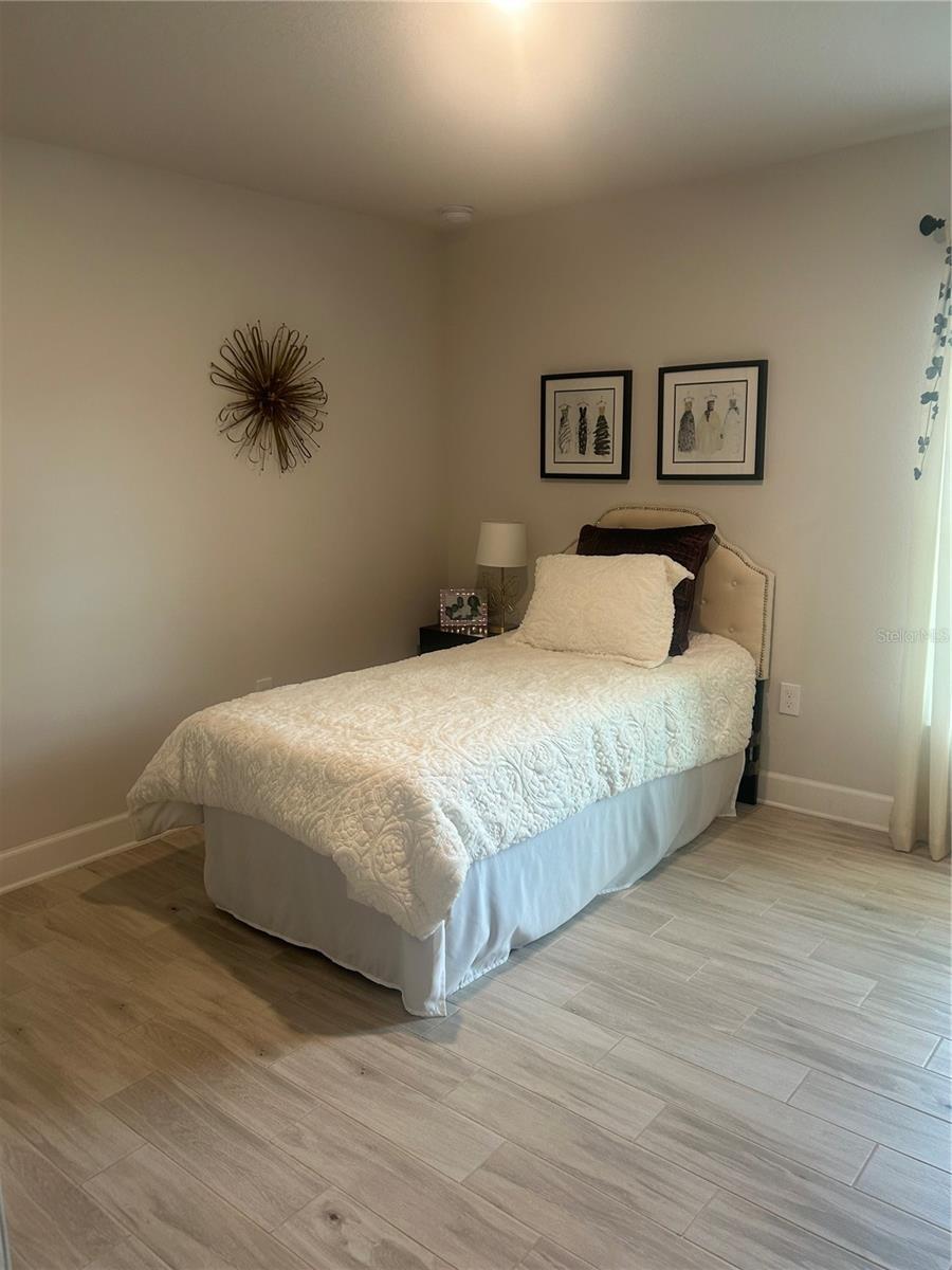 Image 18 of 26 For 5232 Tennessee Ridge Court