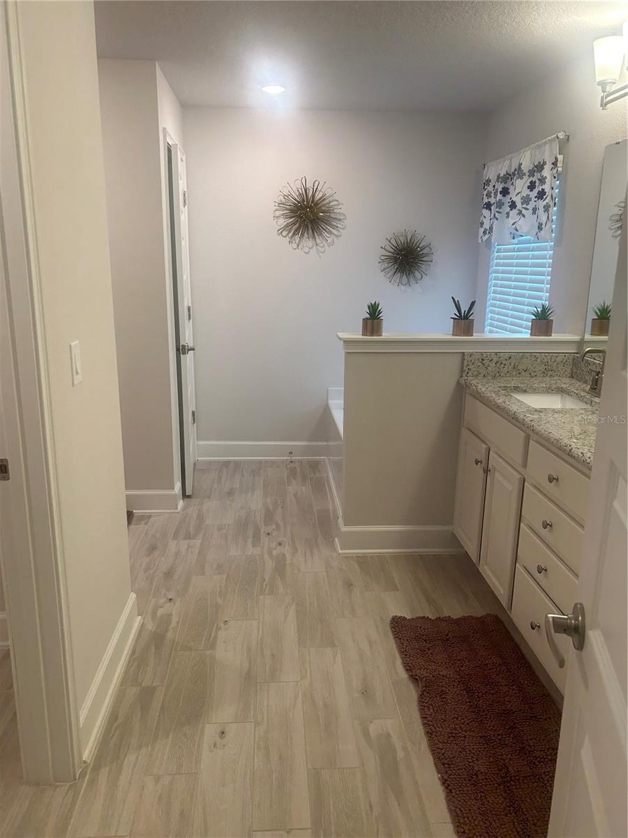 Image 21 of 26 For 5232 Tennessee Ridge Court