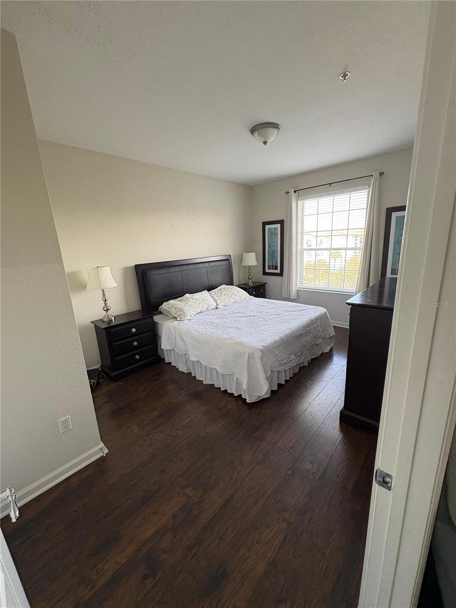 Image 10 of 17 For 4102 Breakview Drive 40103