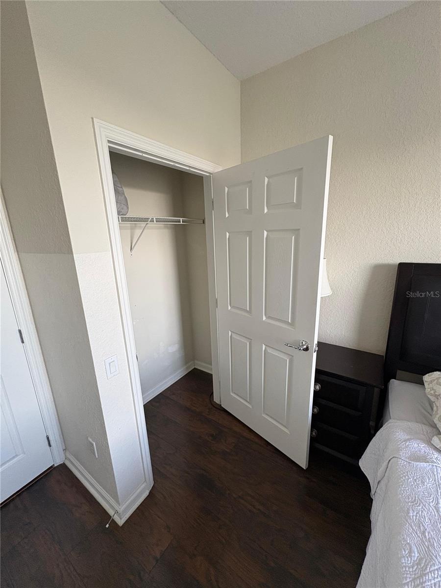 Image 11 of 17 For 4102 Breakview Drive 40103