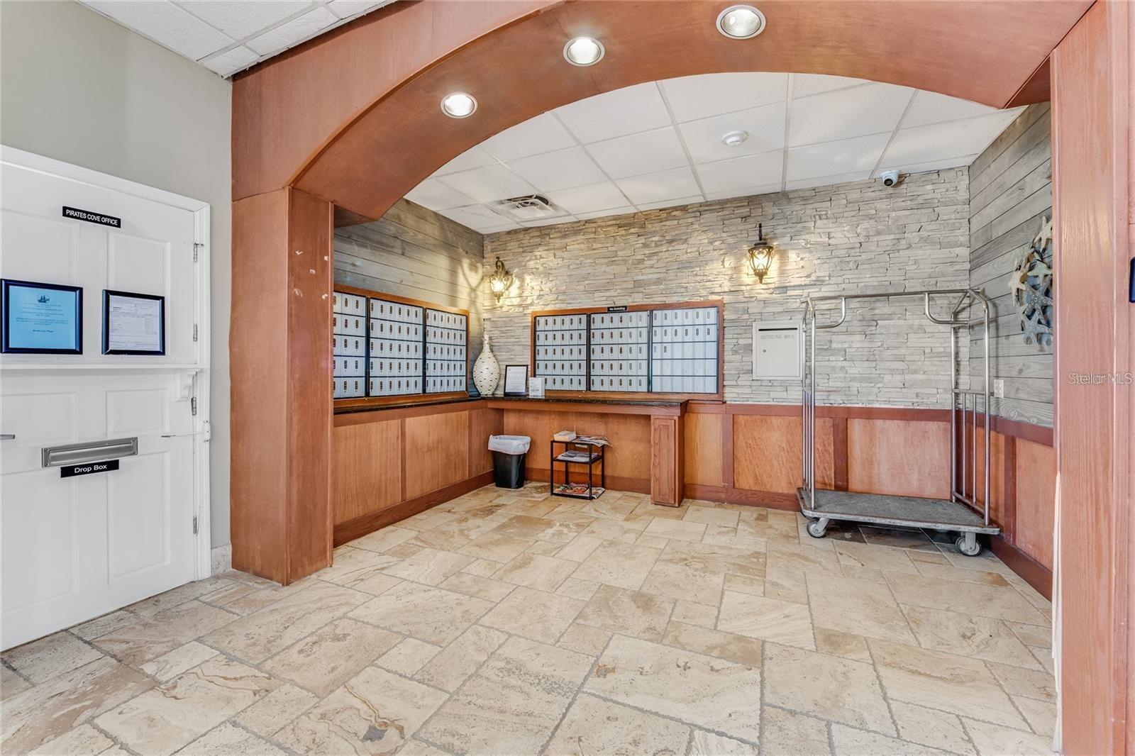 Image 16 of 20 For 3501 Atlantic Avenue 5200