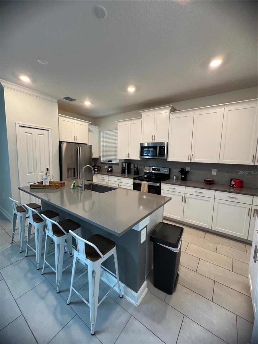 Image 10 of 47 For 8973 Play Through Drive