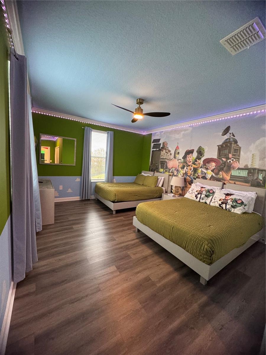 Image 30 of 47 For 8973 Play Through Drive