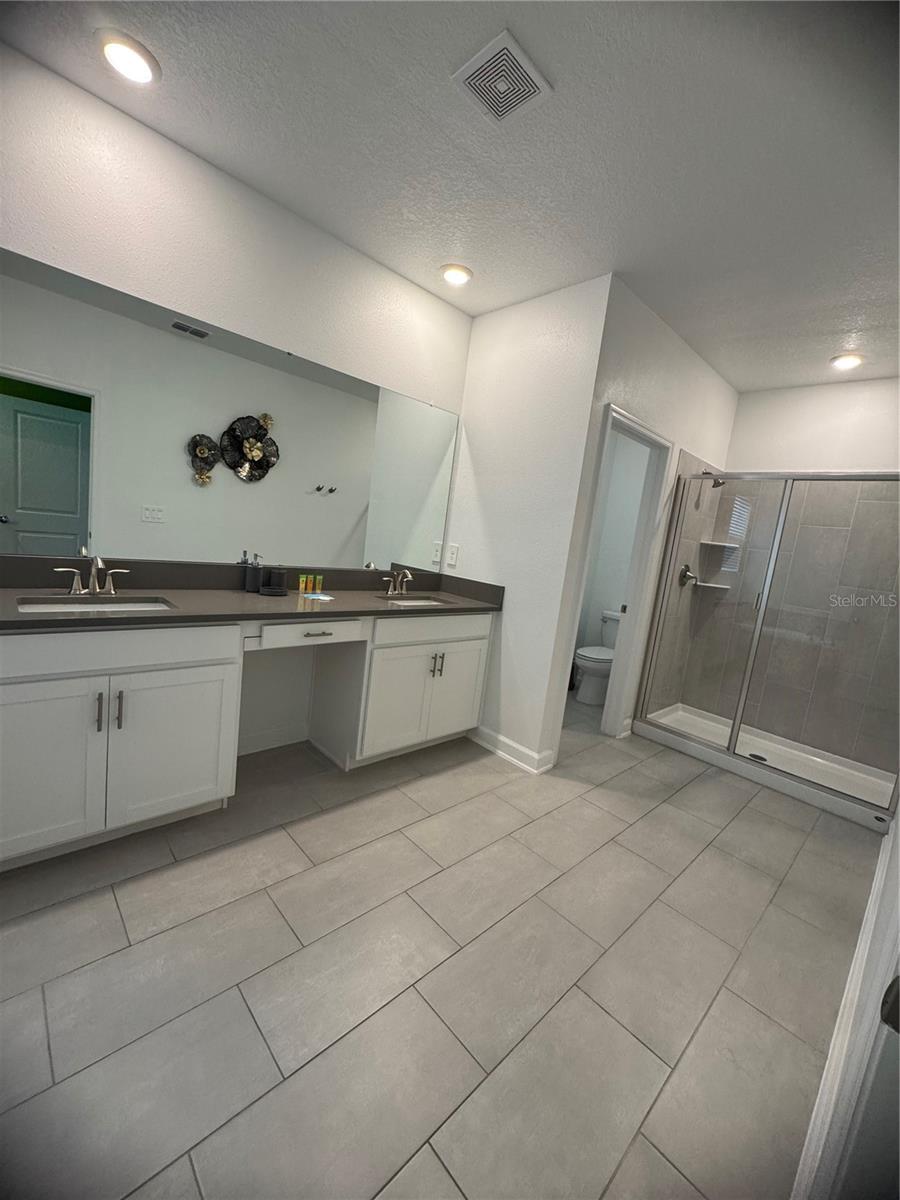 Image 31 of 47 For 8973 Play Through Drive