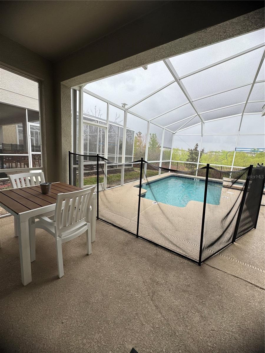 Image 40 of 47 For 8973 Play Through Drive