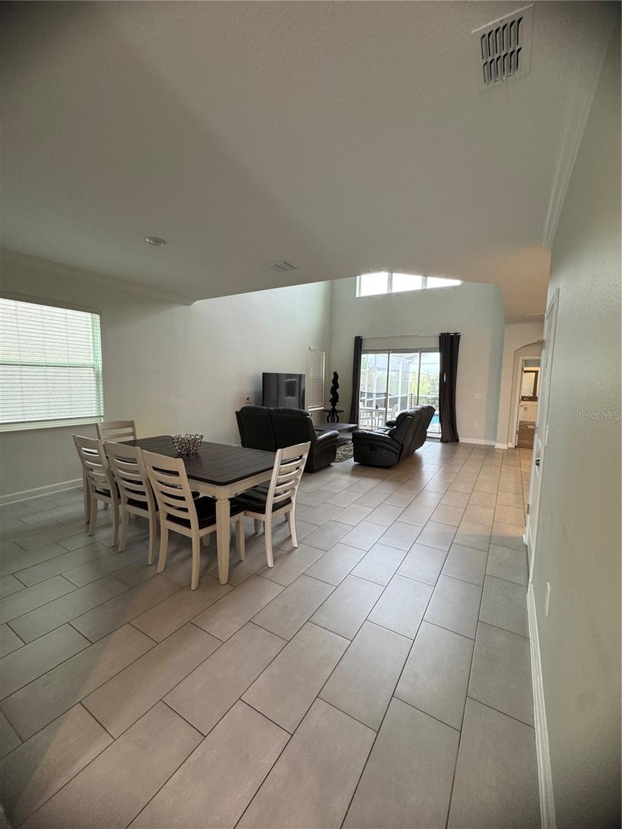 Image 5 of 47 For 8973 Play Through Drive