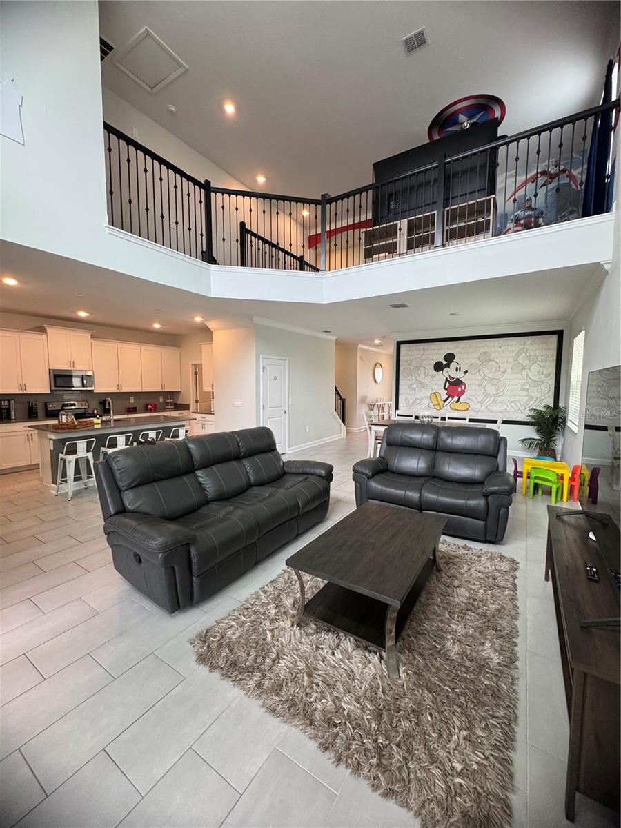 Image 7 of 47 For 8973 Play Through Drive