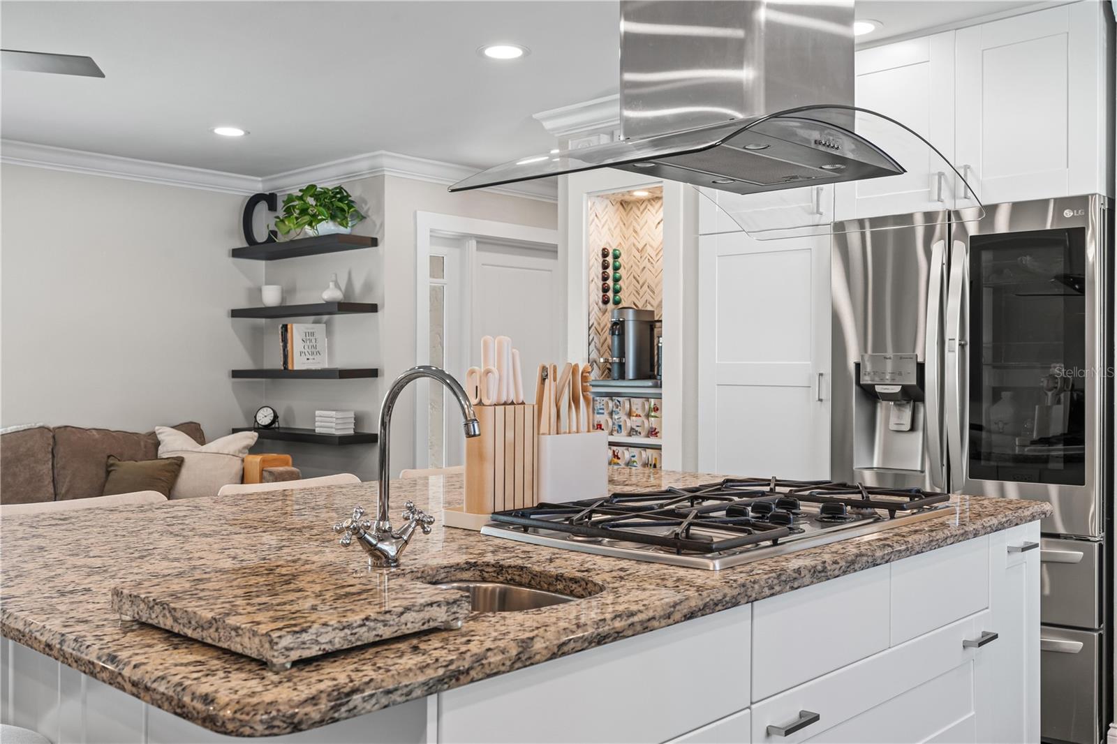 Image 10 of 39 For 1531 Glastonberry Road