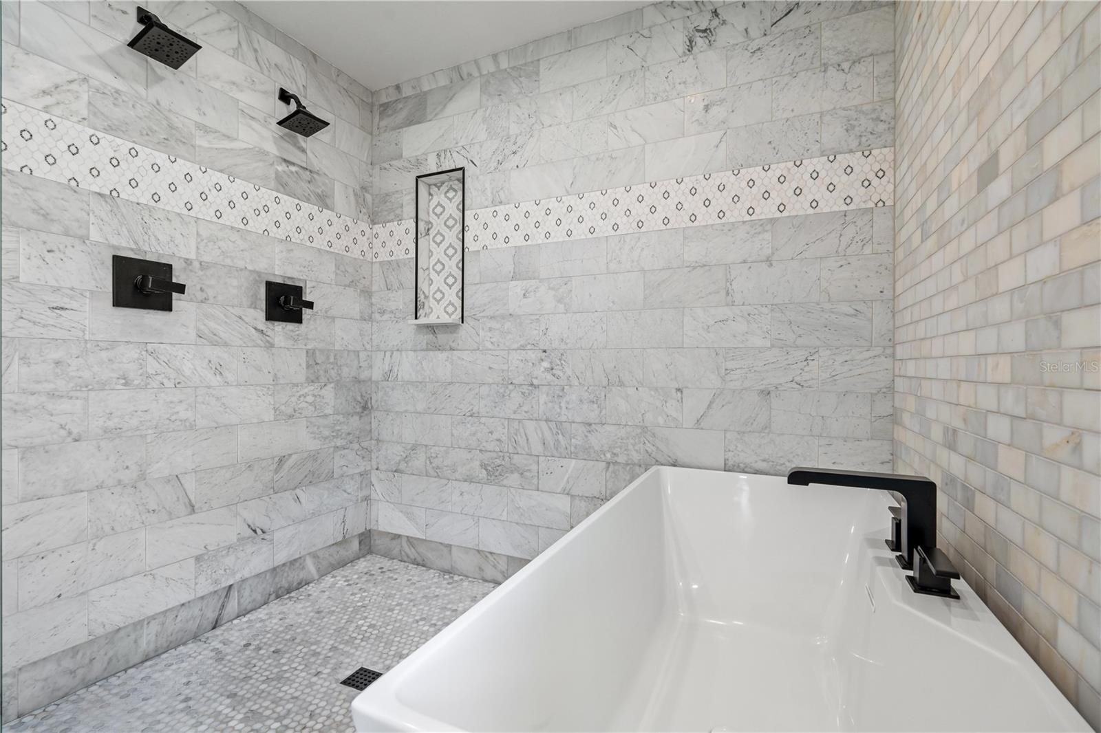 Image 20 of 39 For 1531 Glastonberry Road