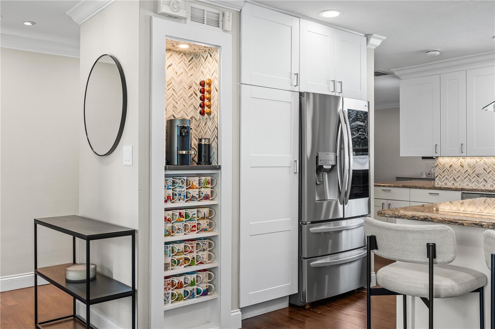 Image 6 of 39 For 1531 Glastonberry Road