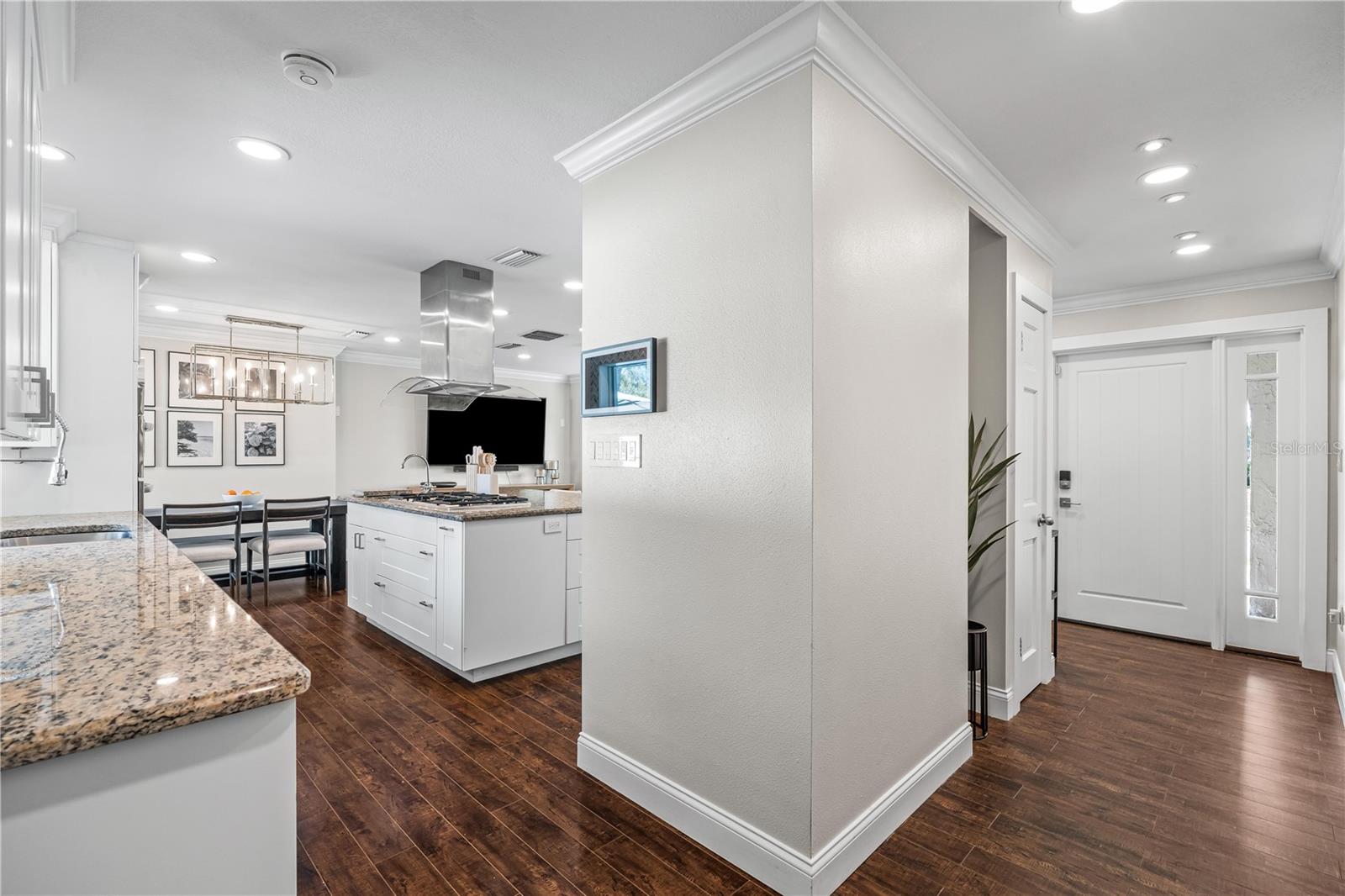 Image 7 of 39 For 1531 Glastonberry Road