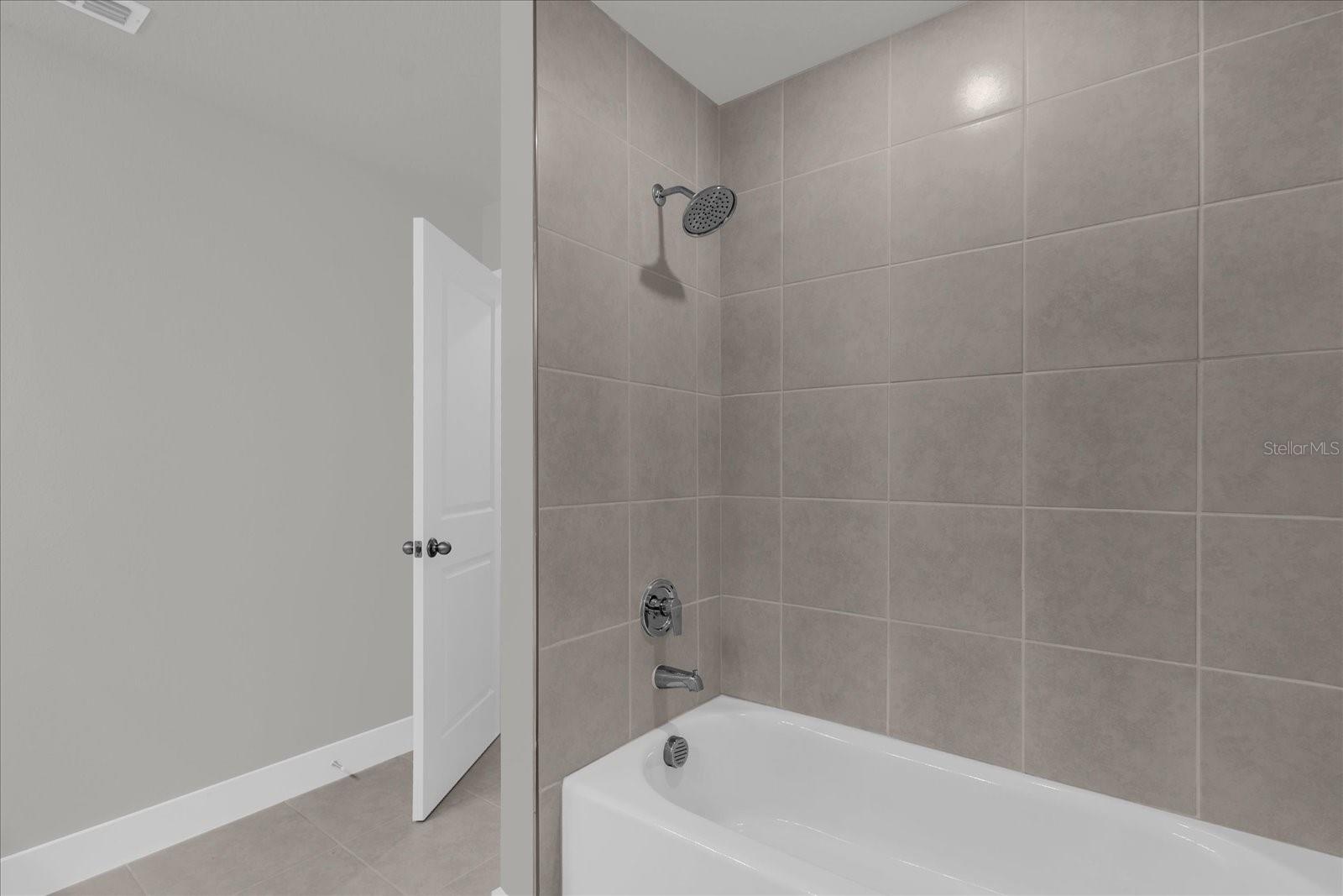 Image 23 of 37 For 3309 Grande Heron Drive