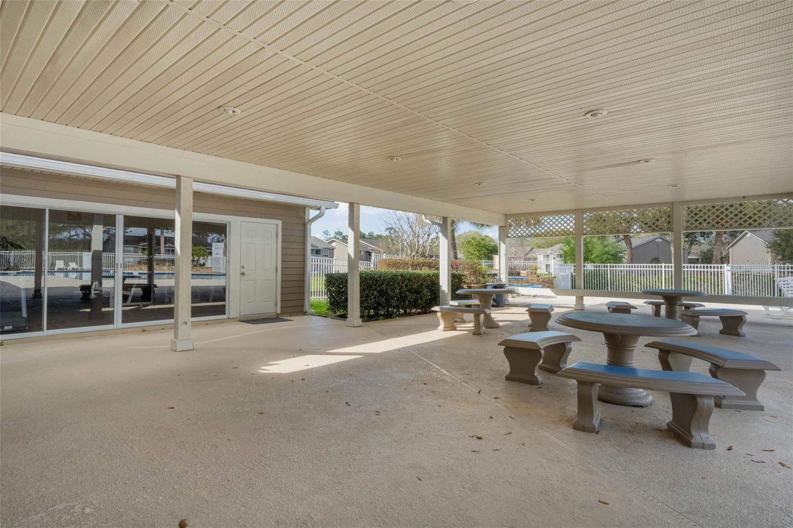 Image 24 of 53 For 112 Reserve Circle 212