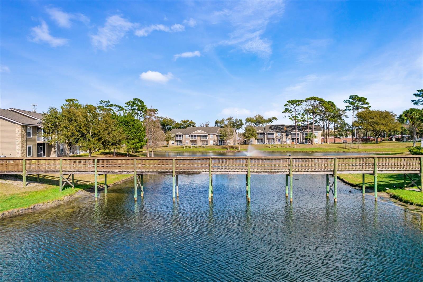 Image 36 of 53 For 112 Reserve Circle 212