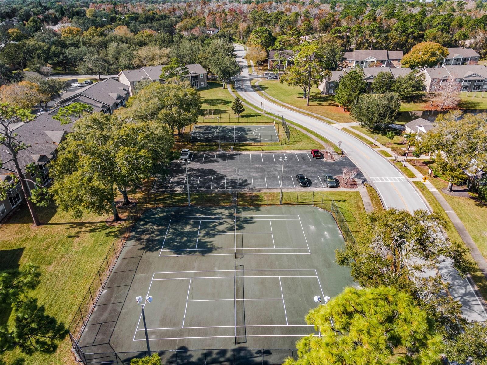 Image 42 of 53 For 112 Reserve Circle 212