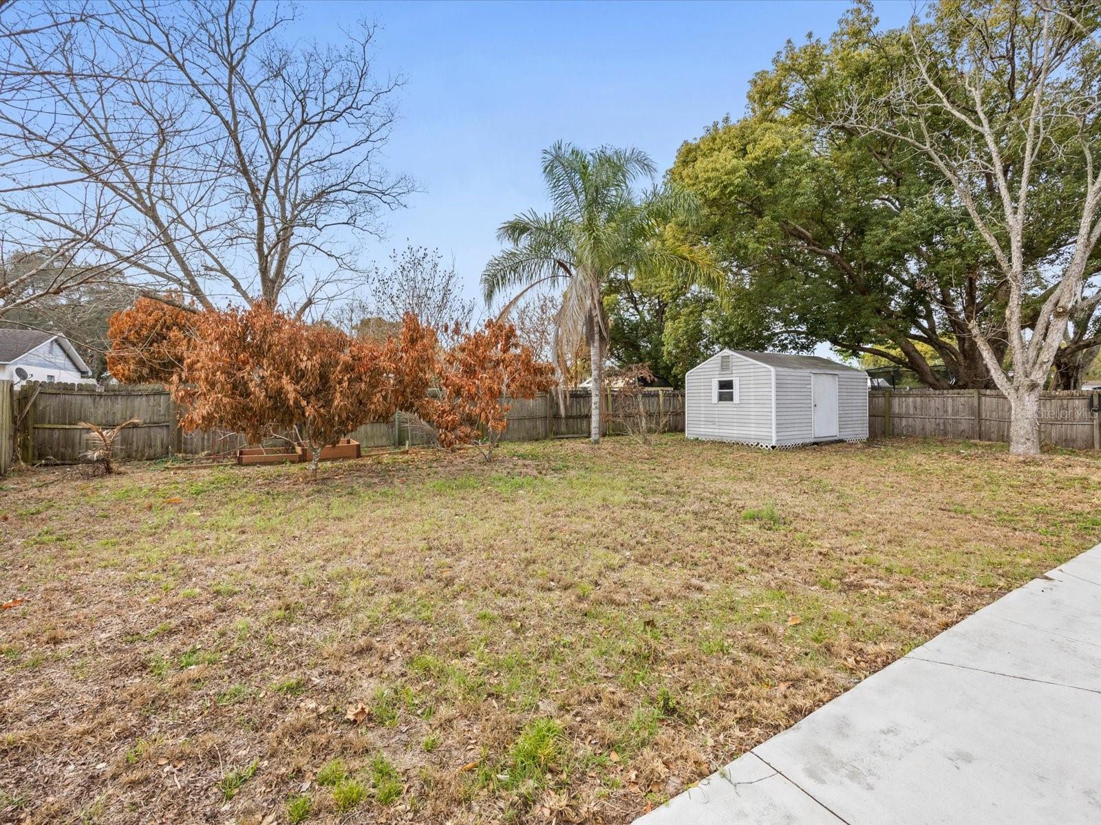 Image 12 of 16 For 601 Catwood Drive