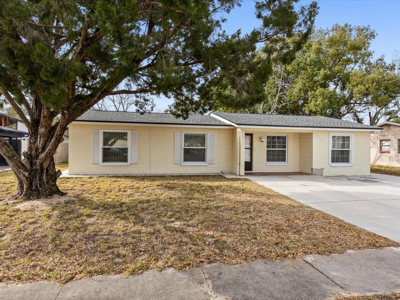 Image 14 of 16 For 601 Catwood Drive