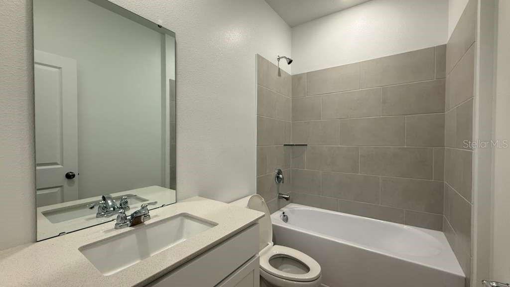 Image 9 of 31 For 5147 Natalia Drive