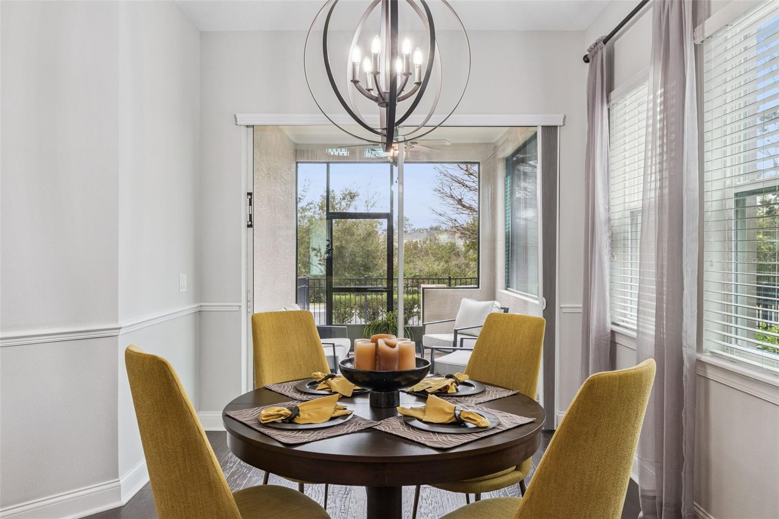 Image 12 of 45 For 493 Oviedo Boulevard