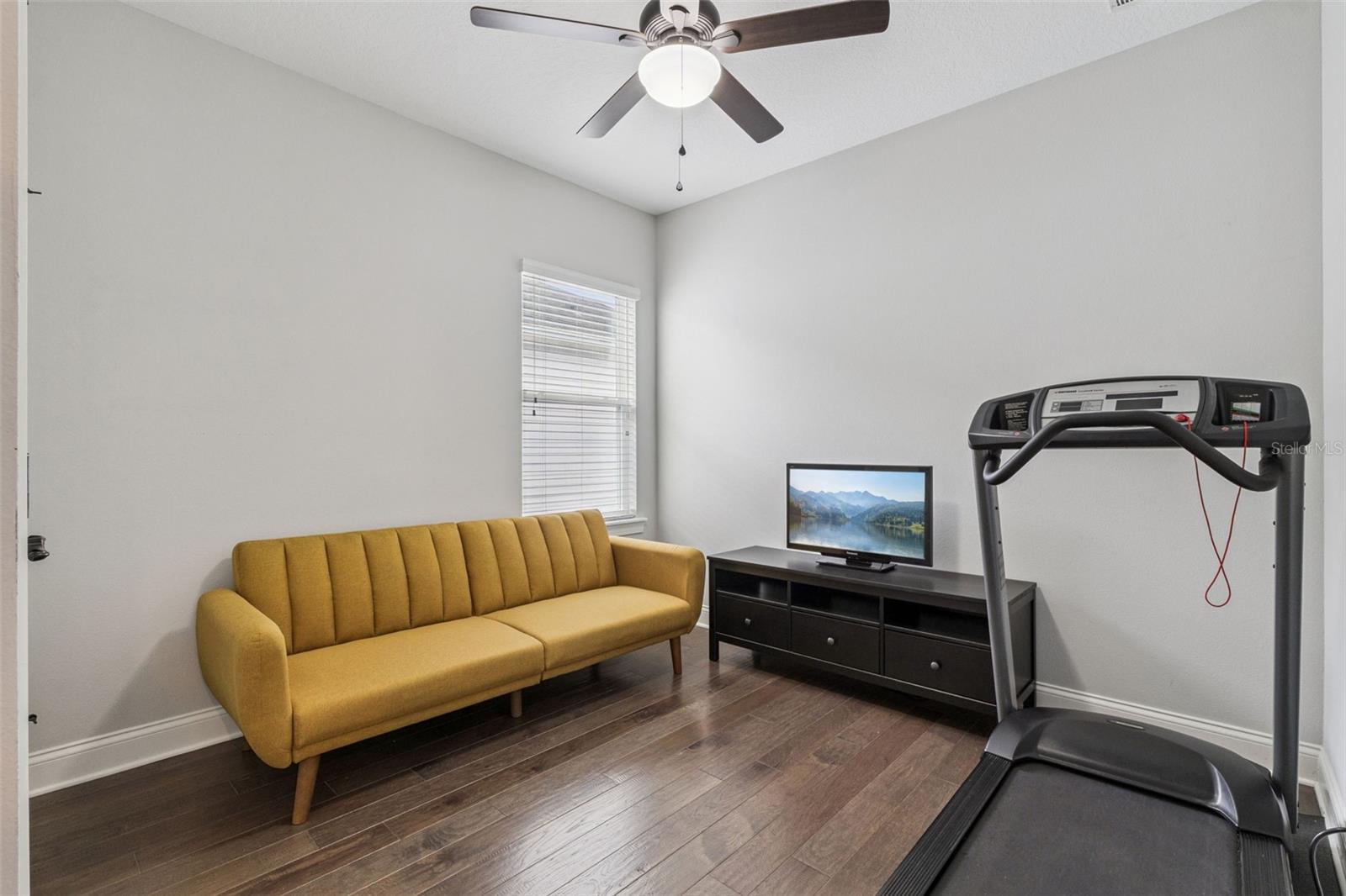 Image 23 of 45 For 493 Oviedo Boulevard