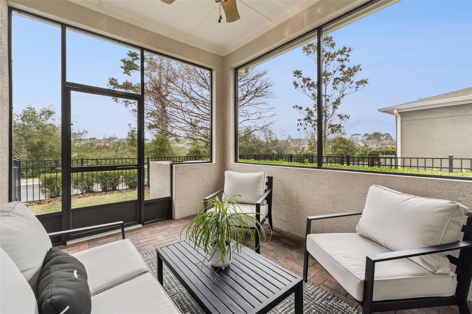 Image 29 of 45 For 493 Oviedo Boulevard