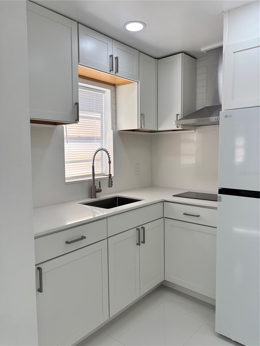 Image 2 of 18 For 124 Coronado Road B