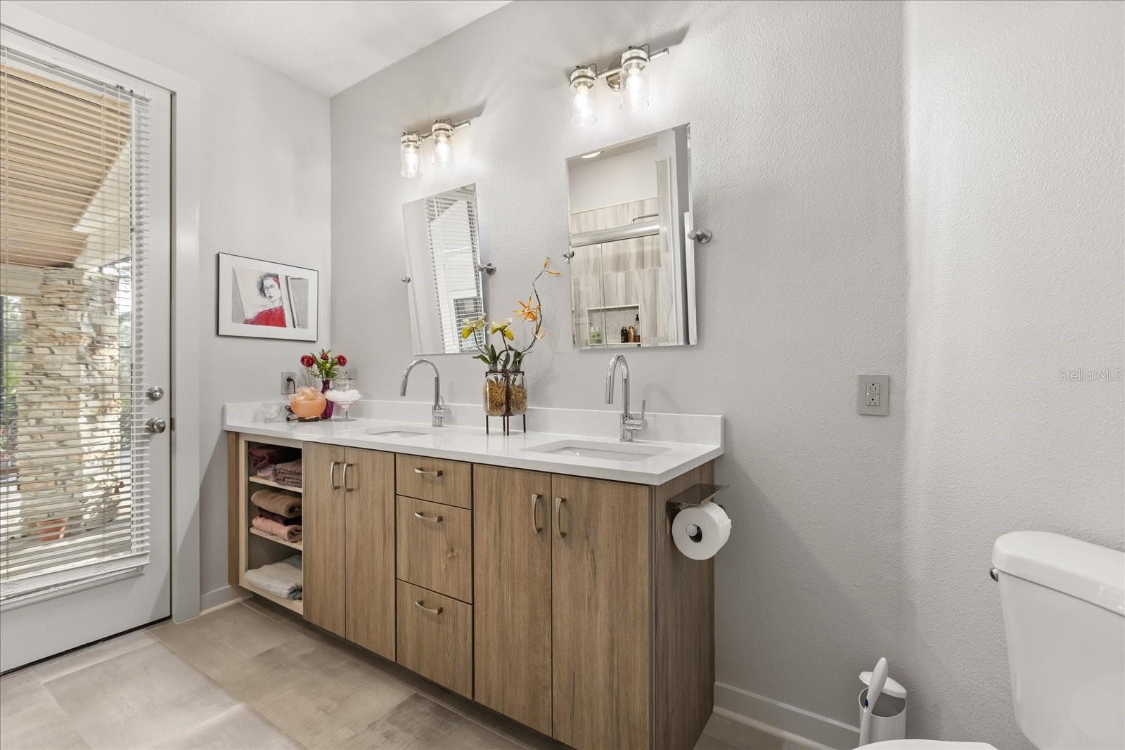 Image 27 of 63 For 5001 Foxfire Lane