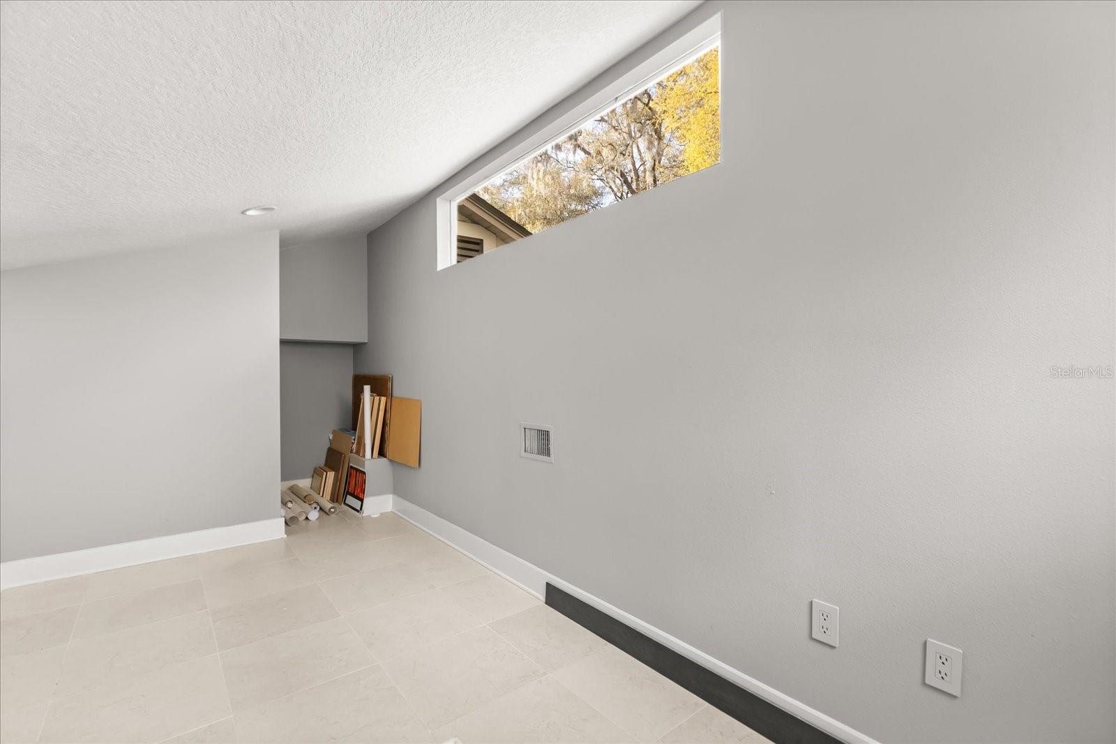 Image 39 of 63 For 5001 Foxfire Lane